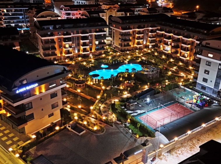 Separate kitchen apartment for sale in Oba