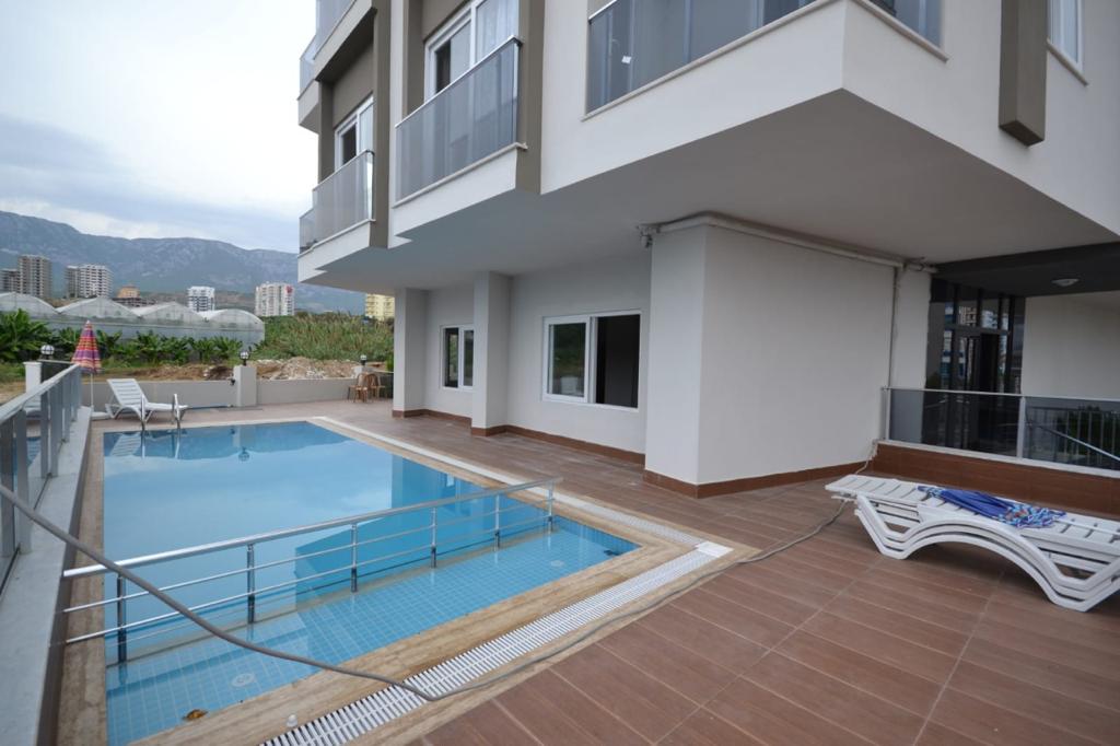 Apartment Near the Sea with Amenities