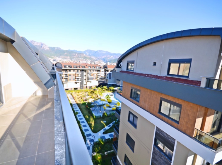 Modern Duplex in OBA