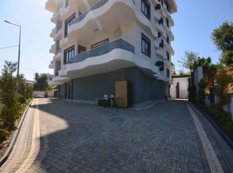 Mahmutlar 2+1 apartment for sale