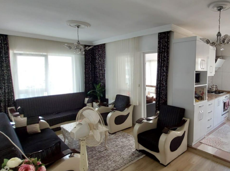3+1 apartment in Mahmutlar