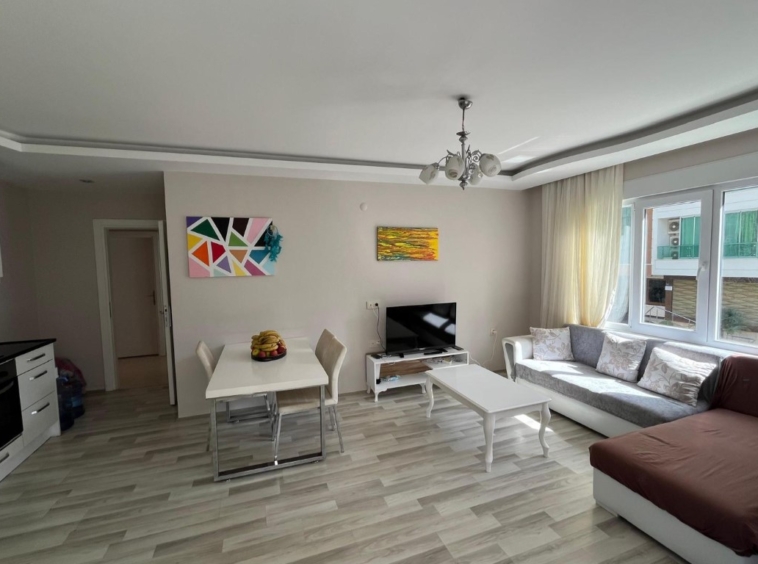 2+1 apartment in Mahmutlar