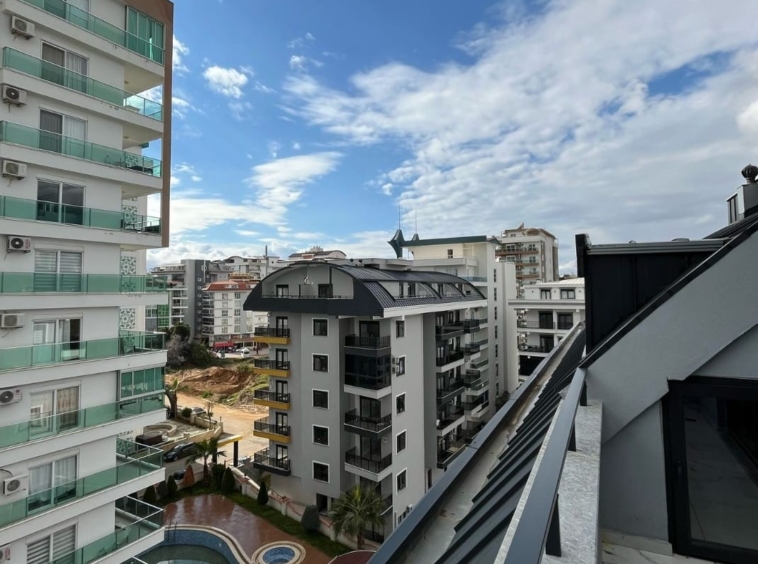 Duplex for sale in Alanya Mahmutlar