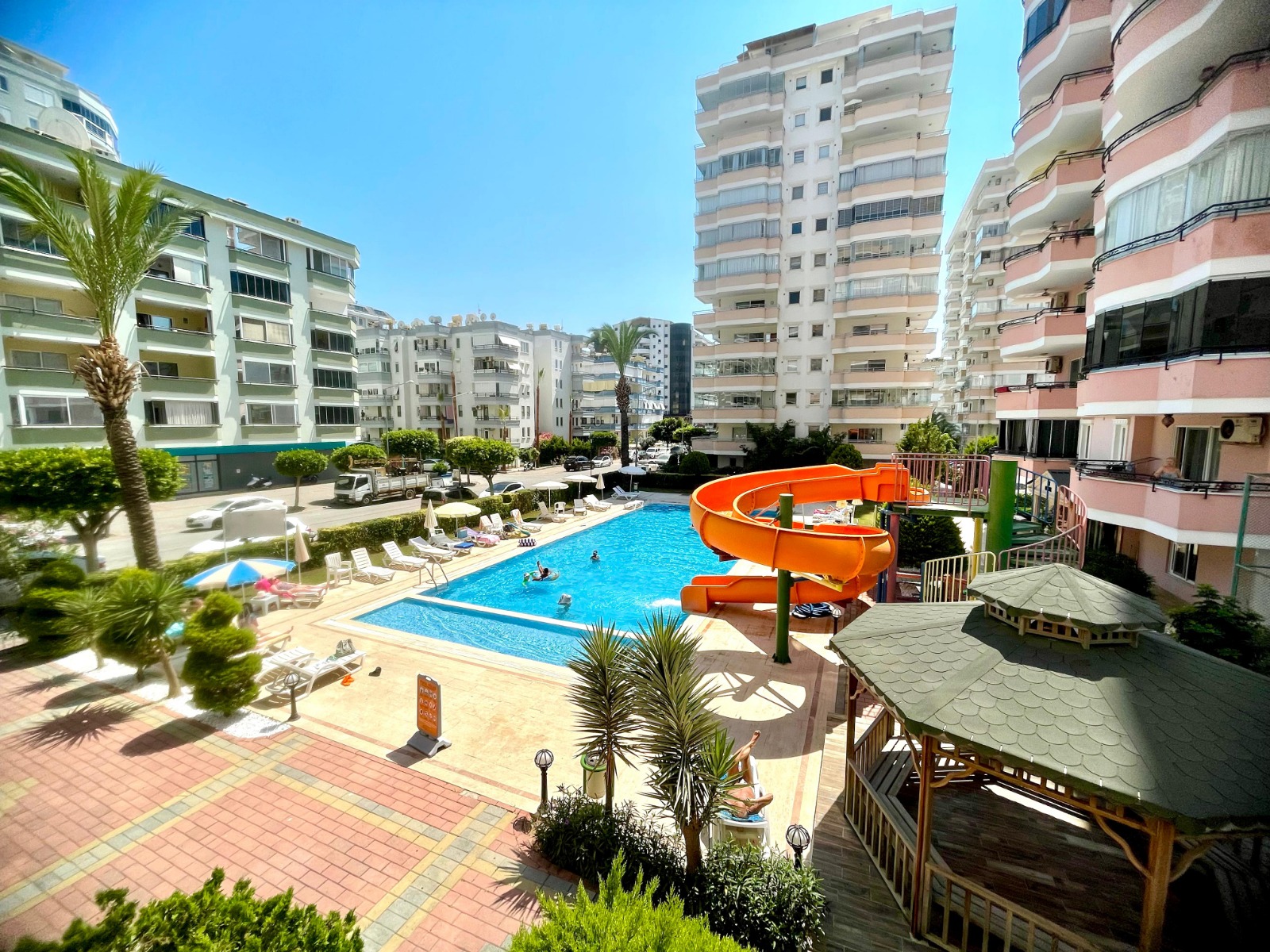Mahmutlar beachfront apartment sale