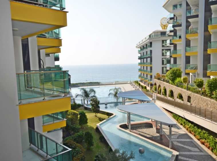 Kargıcak beachfront luxury apartment