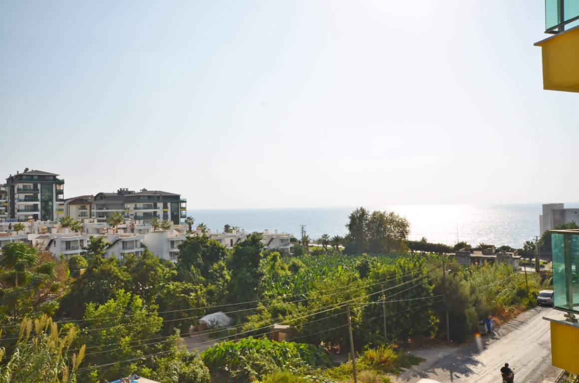 Kargıcak seafront apartment sale