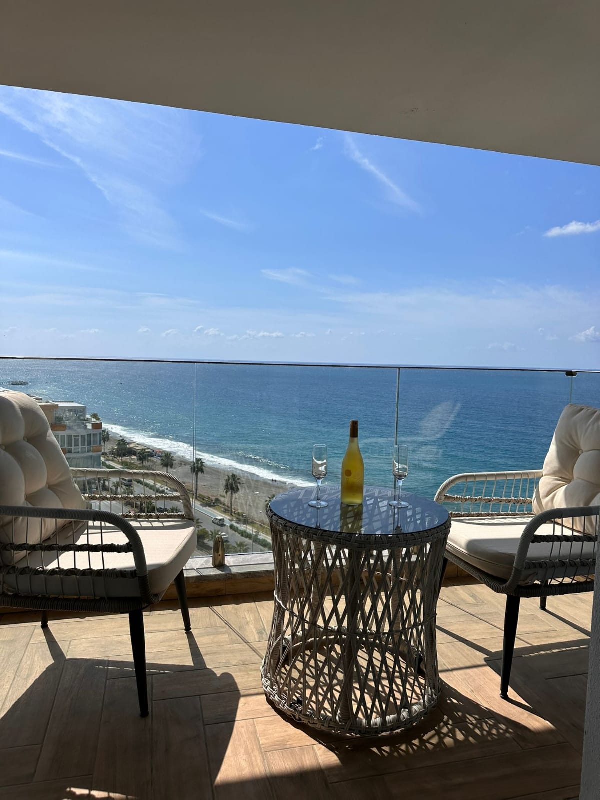 Mahmutlar Seafront Furnished Apartment