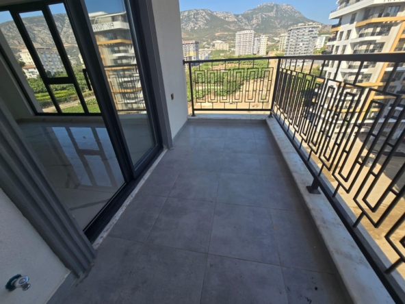 Mahmutlar unfurnished apartment sale