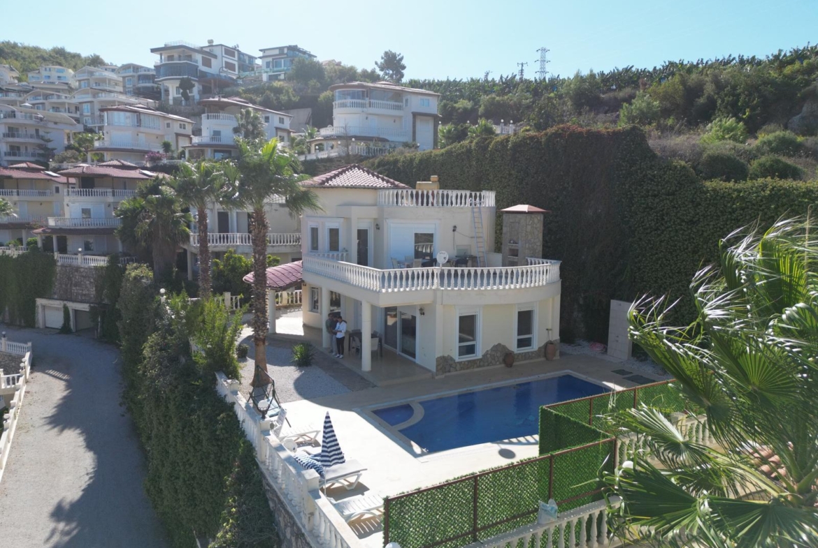 Kargıcak luxury villa sale