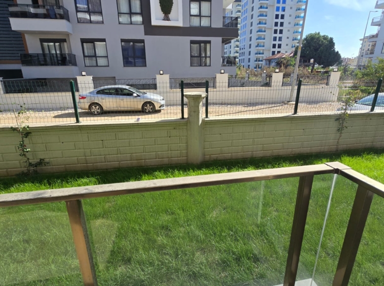 Mahmutlar modern coastal apartment