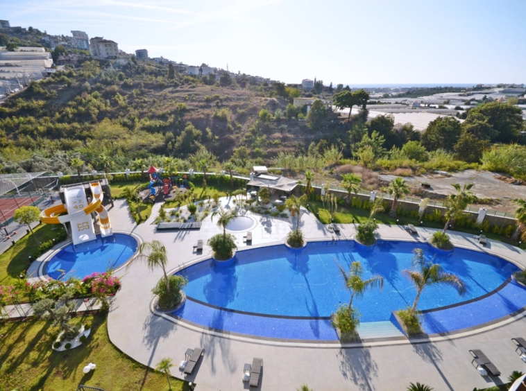 Sea view penthouse for sale in Kargicak