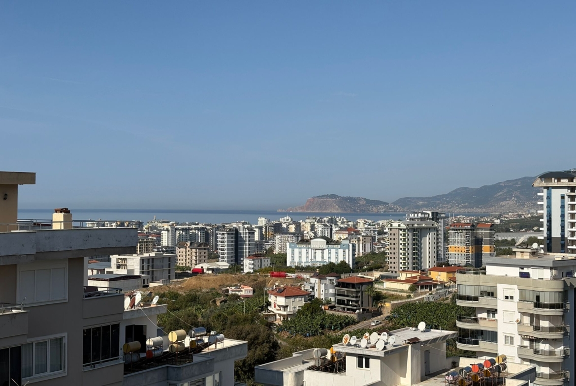 Mahmutlar sea and castle view apartment