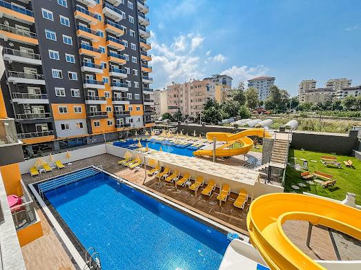Mahmutlar luxury pool apartment