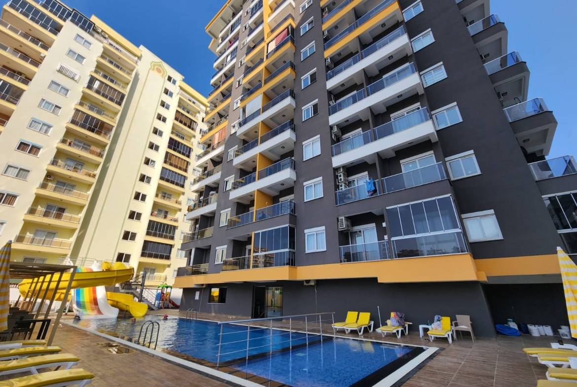 2+1 apartment for sale in Mahmutlar