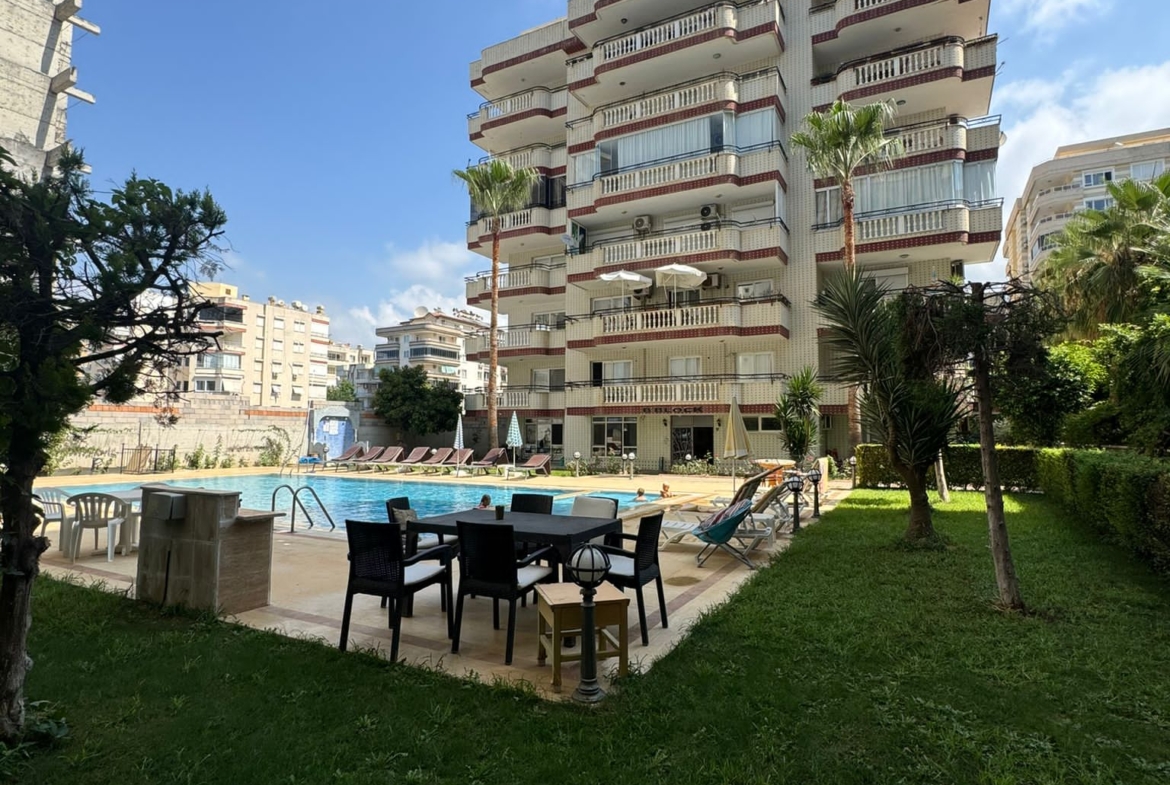 beachfront duplex for sale in Mahmutlar