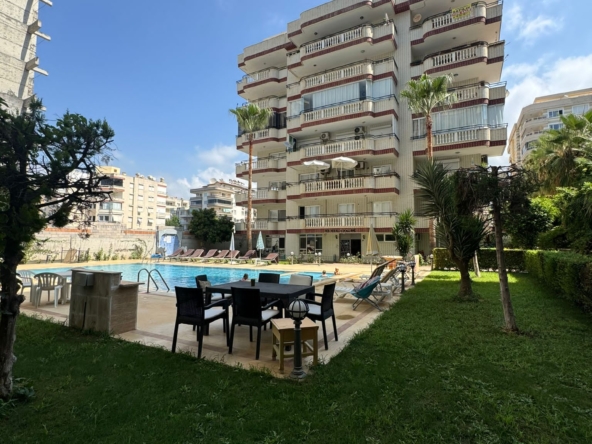 beachfront duplex for sale in Mahmutlar