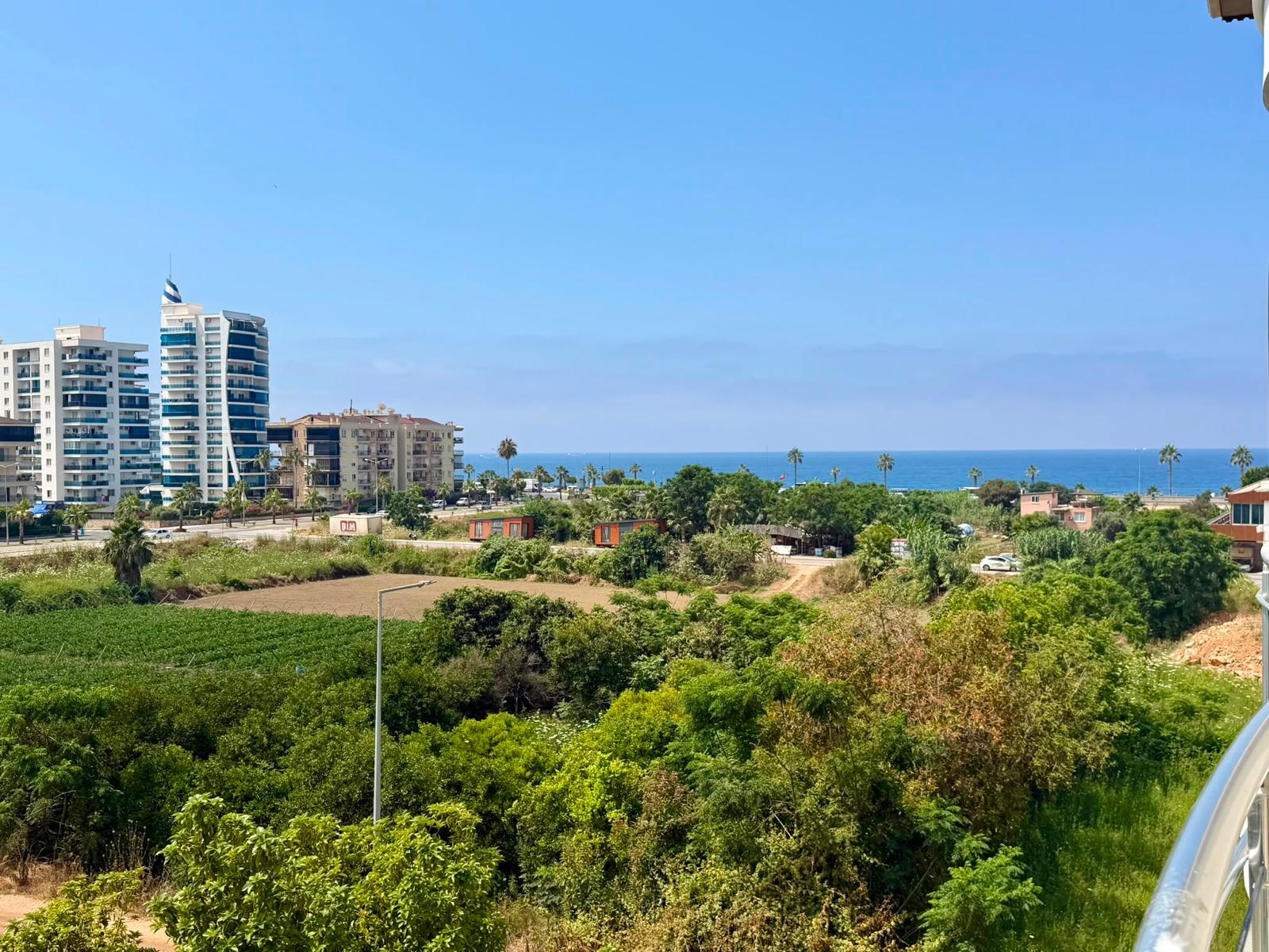 Sea view apartment in Kestel